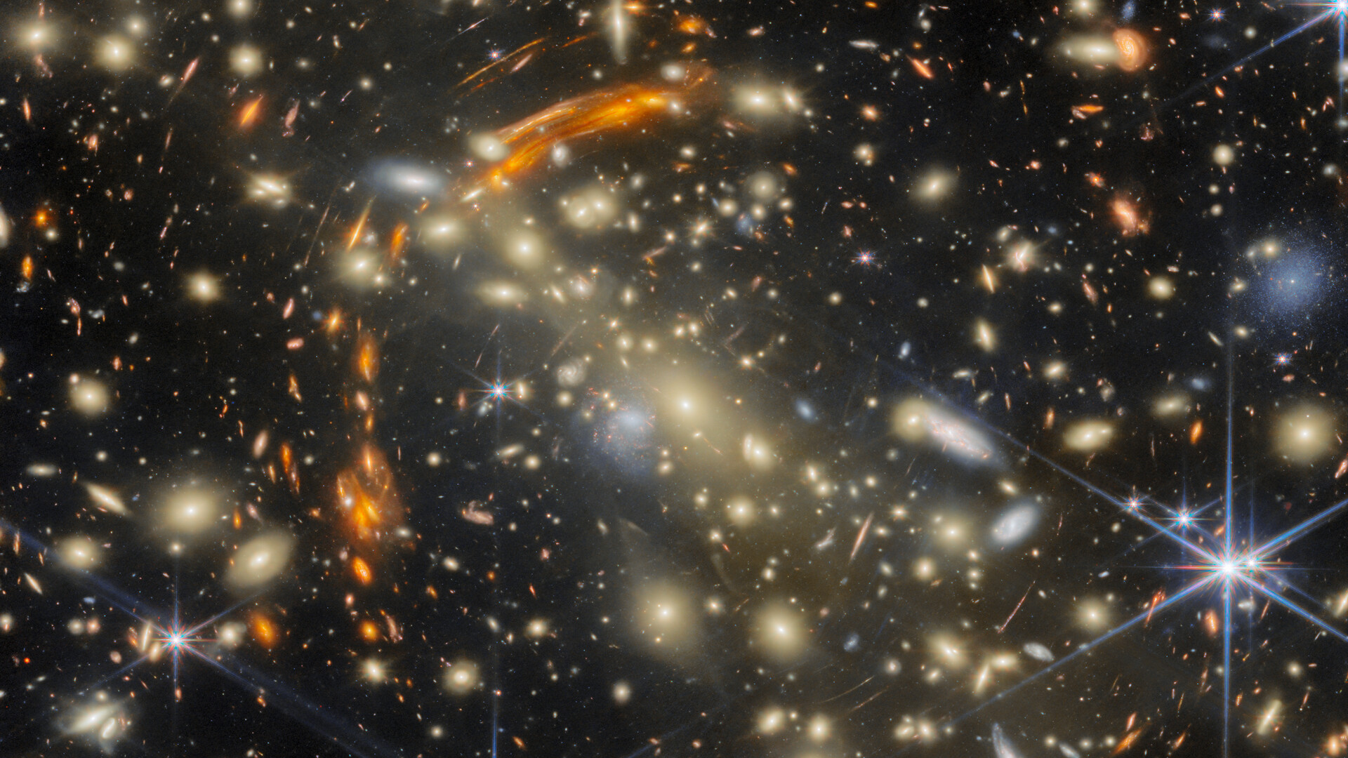 Webb Turns a Galaxy Cluster Into a Cosmic House of Mirrors