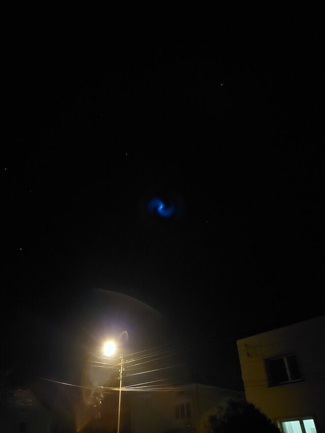 Unidentified bright light photographed in a night sky, unrelated to the reported 2025 orange orb case