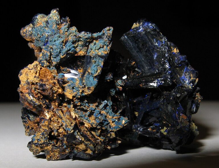Azurite Meaning & Properties: Uses, Chakra, Zodiac and Care