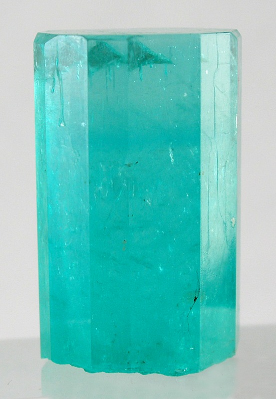 Emerald Meaning & Properties: Uses, Chakra, Zodiac and Care