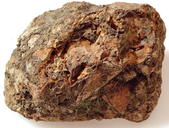 Natural apple-green garnierite nickel ore specimen from Oregon, garnierite meaning and properties
