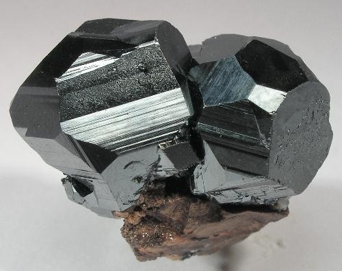 Hematite Meaning & Properties: Uses, Chakra, Zodiac and Care
